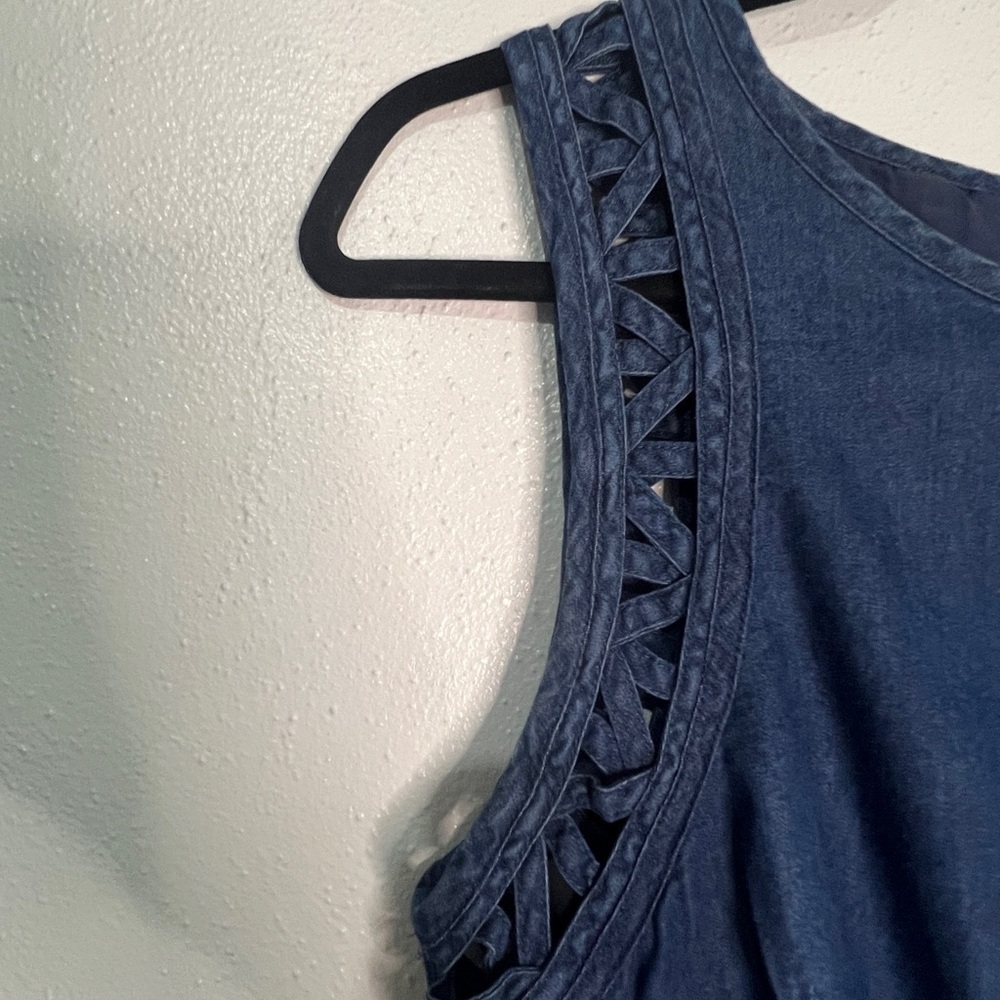 Free People (New Romantics) sleeveless denim dress. Sz 8. NWOT. - Picture 2 of 10